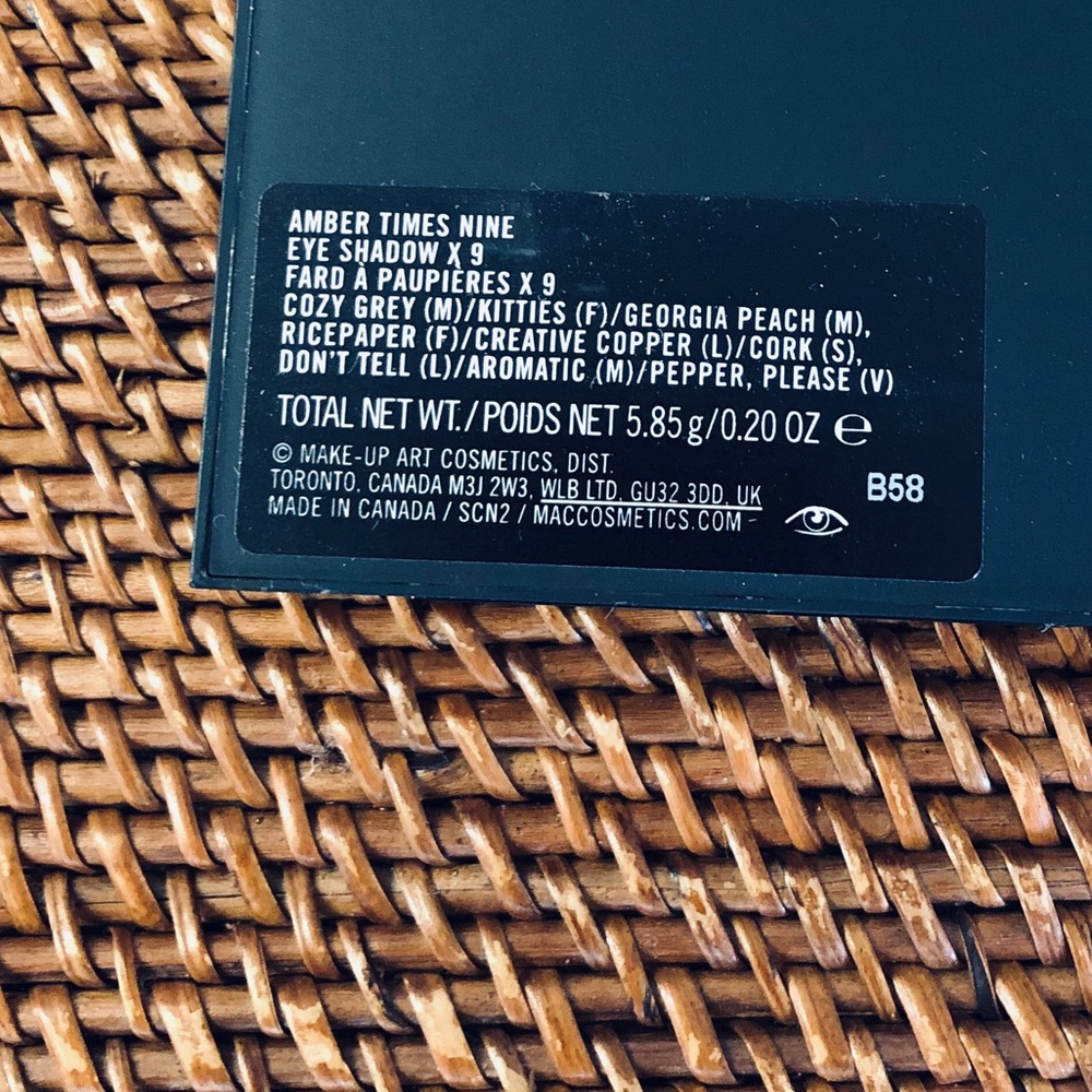 MAC Amber Times Nine Eyeshadow Palette - Picture 8 of 8